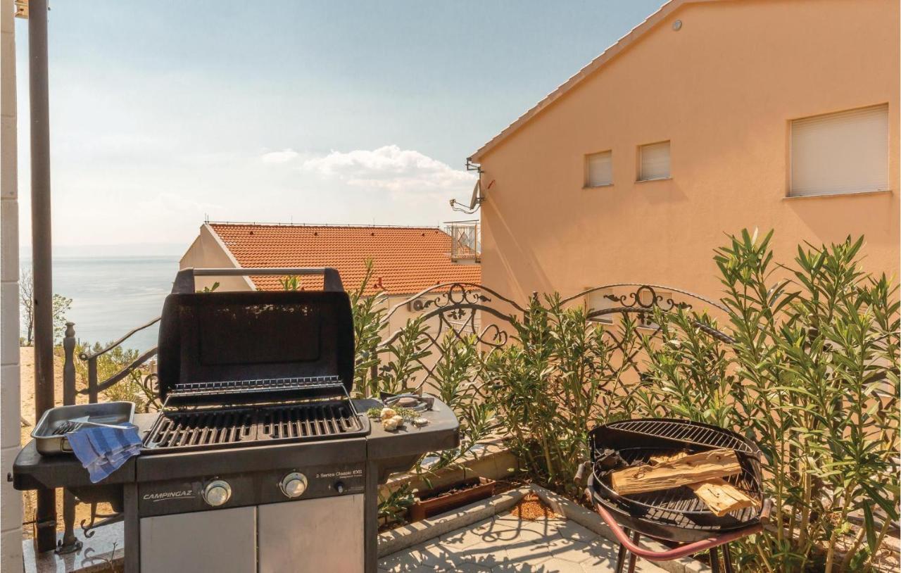 Amazing Apartment In Krvavica With Wifi מראה חיצוני תמונה