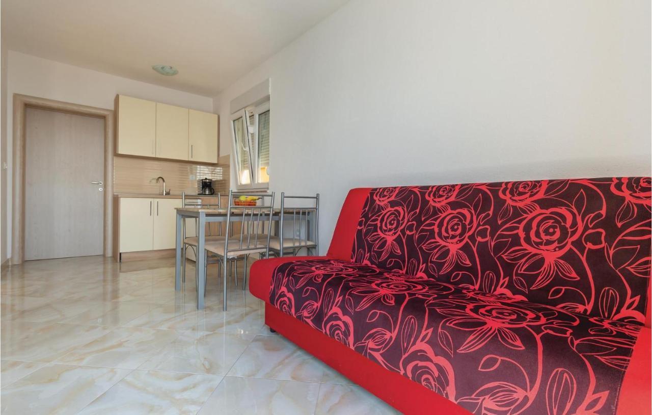 Amazing Apartment In Krvavica With Wifi מראה חיצוני תמונה